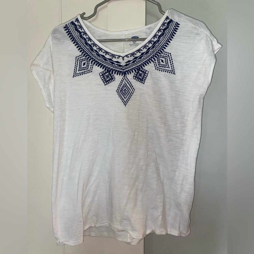 Blue and white casual shirt